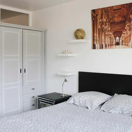 Close To Paris * Montrouge